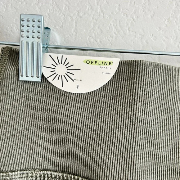 Aerie Offline Seamless 7/8 set of 2 leggings | size small - Picture 7 of 8